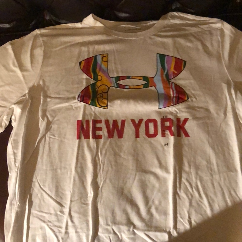 Under armour tee